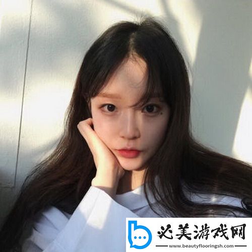 金花瓶楷梅花2正片意境高级唯美，网友：仿佛进入了诗画世界！